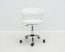 Load image into Gallery viewer, Calligaris New York työtuoli
