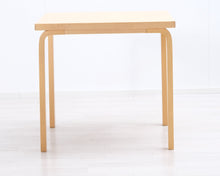 Load image into Gallery viewer, Artek 81C pöytä koivu
