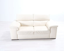 Load image into Gallery viewer, Natuzzi 2-istuttava nahkasohva luonnonvalkoinen
