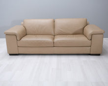 Lataa kuva Galleria-katseluun, Natuzzi 3-istuttava nahkasohva ruskea
