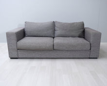 Load image into Gallery viewer, BoConcept 2-istuttava sohva harmaa
