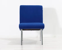 Ladda upp bild till gallerivisning, Walter Knoll Classic Edition nojatuoli sininen
