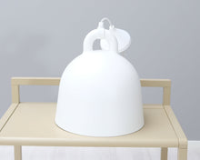 Load image into Gallery viewer, Normann Copenhagen Bell S kattovalaisin valkoinen
