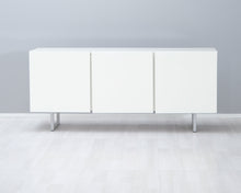 Lataa kuva Galleria-katseluun, Calligaris senkki valkoinen
