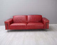 Lataa kuva Galleria-katseluun, Natuzzi 3-istuttava nahkasohva punainen
