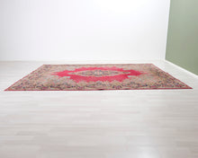 Load image into Gallery viewer, Itämaistyylinen matto 300 x 415 cm
