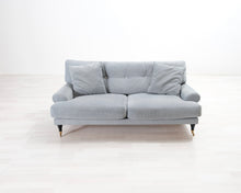 Lataa kuva Galleria-katseluun, The Sofa Store Amelia 2-istuttava kangassohva harmaa
