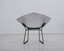 Lataa kuva Galleria-katseluun, Knoll Bertoia Diamond tuoli musta
