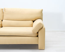 Lataa kuva Galleria-katseluun, 2-istuttava kangassohva beige
