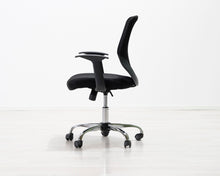Load image into Gallery viewer, Säädettävä työtuoli musta
