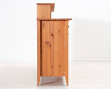 Lataa kuva Galleria-katseluun, Mayflower Furniture lipasto
