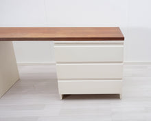 Lataa kuva Galleria-katseluun, Muurame kirjoituspöytä
