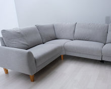 Lataa kuva Galleria-katseluun, Hjort Knudsen kulmasohva recliner-toiminnolla harmaa
