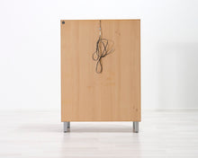 Load image into Gallery viewer, Karl Andersson &amp; Söner KA72 vitriinikaappi
