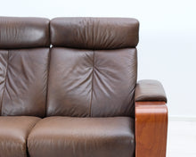 Lataa kuva Galleria-katseluun, Ekornes 3-istuttava mekanismisohva ruskea
