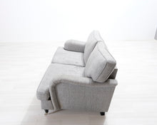 Lataa kuva Galleria-katseluun, 2-istuttava kangassohva vaaleanharmaa
