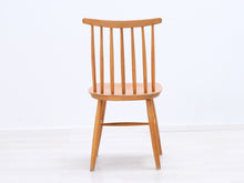 Ladda upp bild till gallerivisning, Vintage pinnatuoli ruskea
