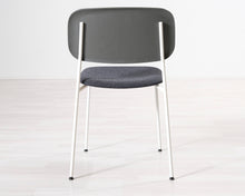 Lataa kuva Galleria-katseluun, Hay Soft Edge 10 Upholstery tuoli harmaa
