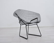 Lataa kuva Galleria-katseluun, Knoll Bertoia Diamond tuoli musta
