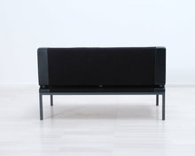 Lataa kuva Galleria-katseluun, 2-istuttava kangassohva
