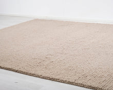 Lataa kuva Galleria-katseluun, Catalina Hoot Beige villamatto 250 x 350 cm
