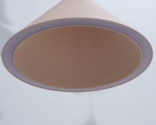 Lataa kuva Galleria-katseluun, Woud Annular riippuvalaisin nude
