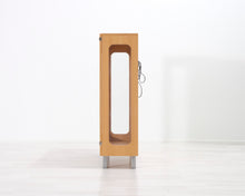 Load image into Gallery viewer, Karl Andersson &amp; Söner KA72 vitriinikaappi
