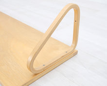 Load image into Gallery viewer, Artek 112A seinähylly
