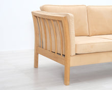 Lataa kuva Galleria-katseluun, 3-istuttava kangassohva beige
