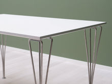 Ladda upp bild till gallerivisning, Fritz Hansen -ruokapöytä 120 x 80 cm
