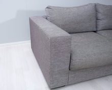 Load image into Gallery viewer, BoConcept 2-istuttava sohva harmaa

