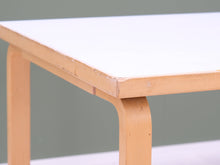 Ladda upp bild till gallerivisning, Artek 81B ruokapöytä koivu / valkoinen
