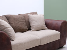 Load image into Gallery viewer, Havanna 2-istuttava kangassohva ruskea
