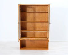 Lataa kuva Galleria-katseluun, Asko vitriinikaappi ruskea
