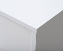 Load image into Gallery viewer, Hiipakka lipasto valkoinen
