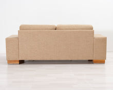 Lataa kuva Galleria-katseluun, 2,5-istuttava kangassohva beige
