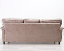 Ladda upp bild till gallerivisning, Skagen Velvet Edition 3-istuttava kangassohva beige
