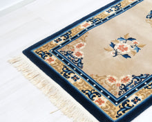 Lataa kuva Galleria-katseluun, Villamatto 170 x 82 cm beige
