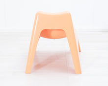 Lataa kuva Galleria-katseluun, Bunsö muovituoli orange
