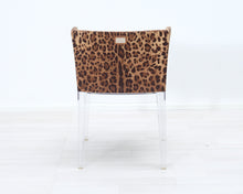 Load image into Gallery viewer, Kartell Mademoiselle tuoli
