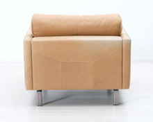 Load image into Gallery viewer, Furninova nahkanojatuoli beige
