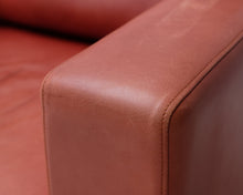 Load image into Gallery viewer, Sope nahkainen nojatuoli punainen
