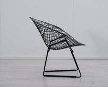 Lataa kuva Galleria-katseluun, Knoll Bertoia Diamond tuoli musta
