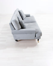 Lataa kuva Galleria-katseluun, The Sofa Store Amelia 2-istuttava kangassohva harmaa
