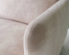 Ladda upp bild till gallerivisning, Adea Baron kangassohva beige
