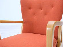 Ladda upp bild till gallerivisning, Vintage nojatuoli punainen
