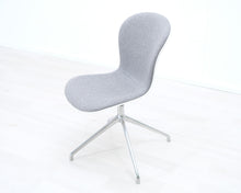 Load image into Gallery viewer, BoConcept Adelaide tuoli
