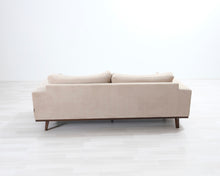 Load image into Gallery viewer, SoffaDirekt Stockholm 3-istuttava soffa beige
