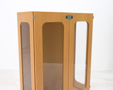 Load image into Gallery viewer, Karl Andersson &amp; Söner KA72 vitriinikaappi
