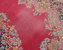 Load image into Gallery viewer, Itämaistyylinen matto 300 x 415 cm
